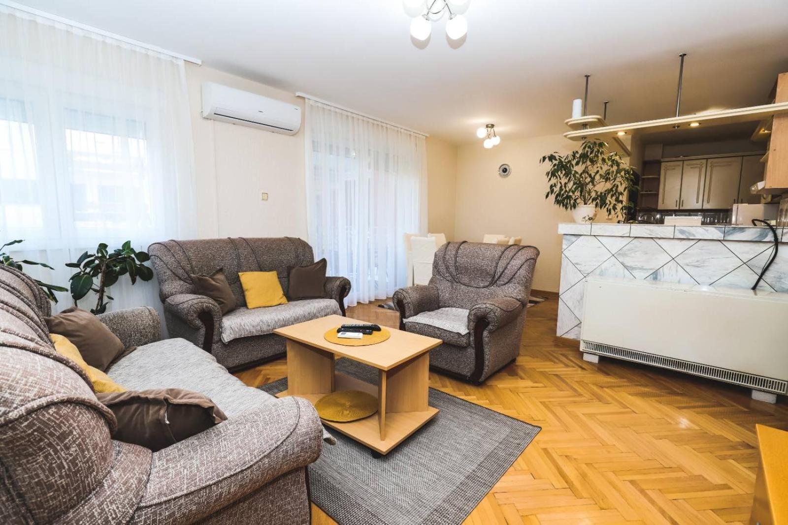 Lotus Apartment Vrnjacka Banja Luaran gambar